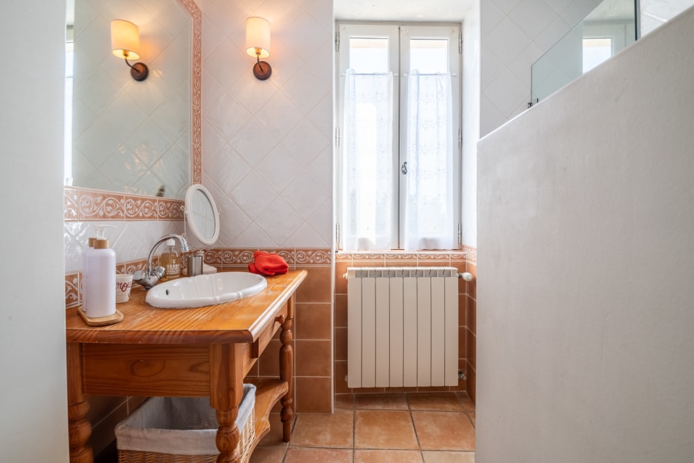 Photographs of Villa la Feniere villa in Provence - Image 19 of 28