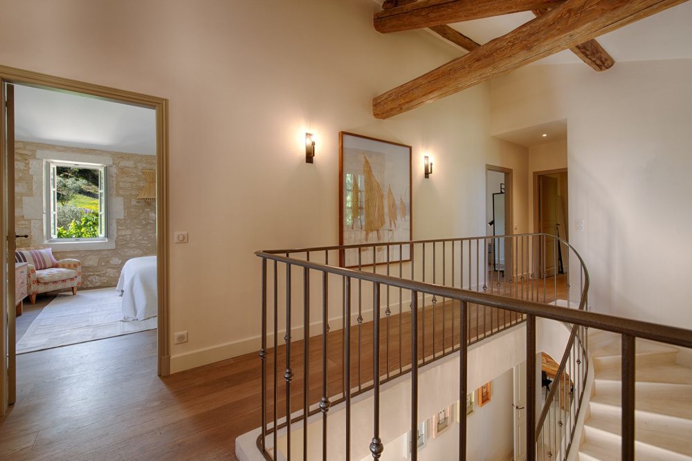 Photographs of Mas Daudet villa in Provence - Image 30 of 40