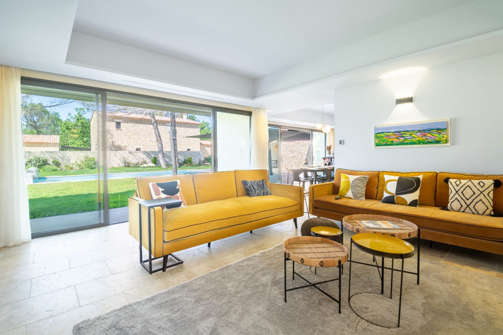 Photographs of La Belle Vie villa in Provence - Image 10 of 33