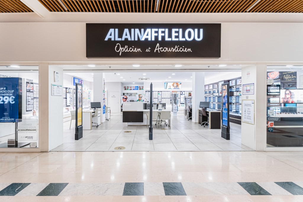 Magasin Opticien C.C. Carrefour 72100 LE MANS extérieur