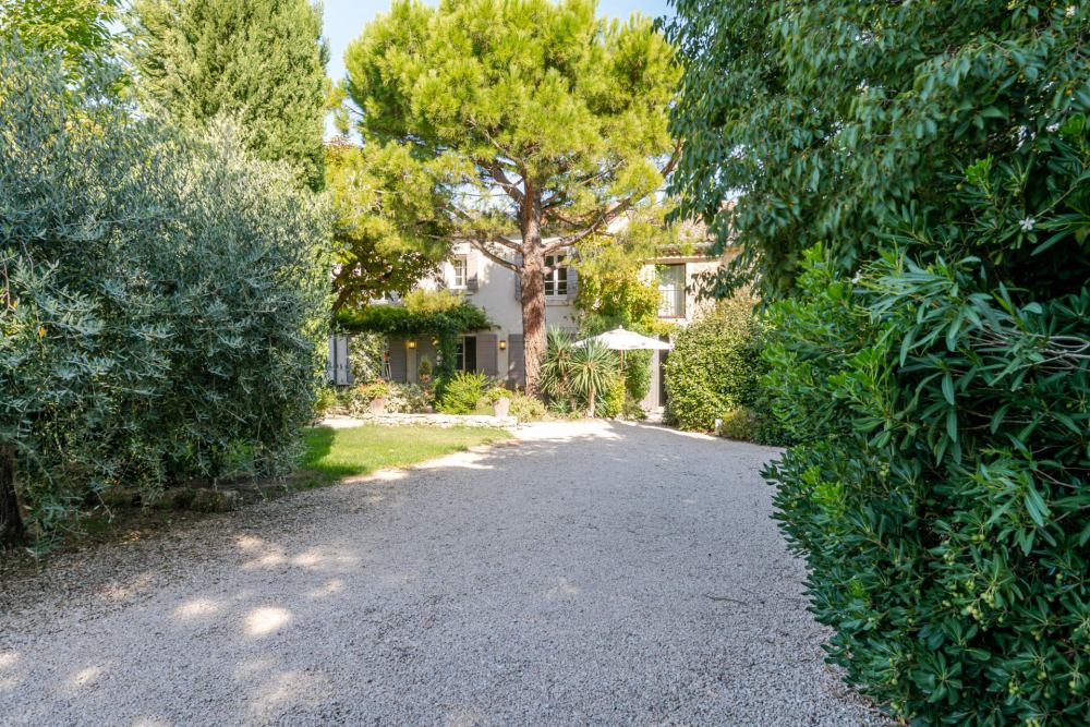 Photographs of Mas des Lilas villa in Provence - Image 36 of 36