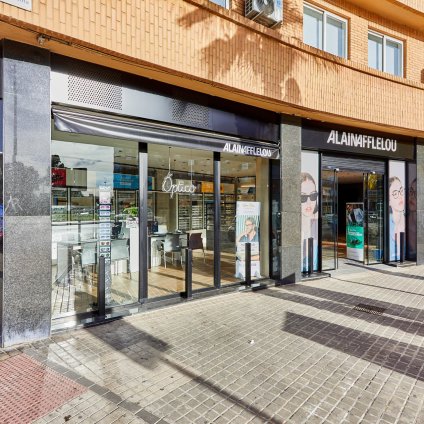 Tienda Óptico Plaza Ramón de la Sota 9 46520 Puerto de Sagunto