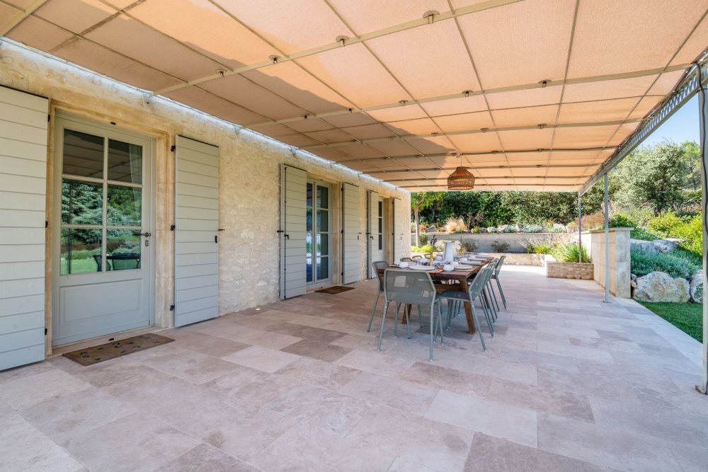 Photographs of Mas des Mimosas villa in Provence - Image 5 of 47