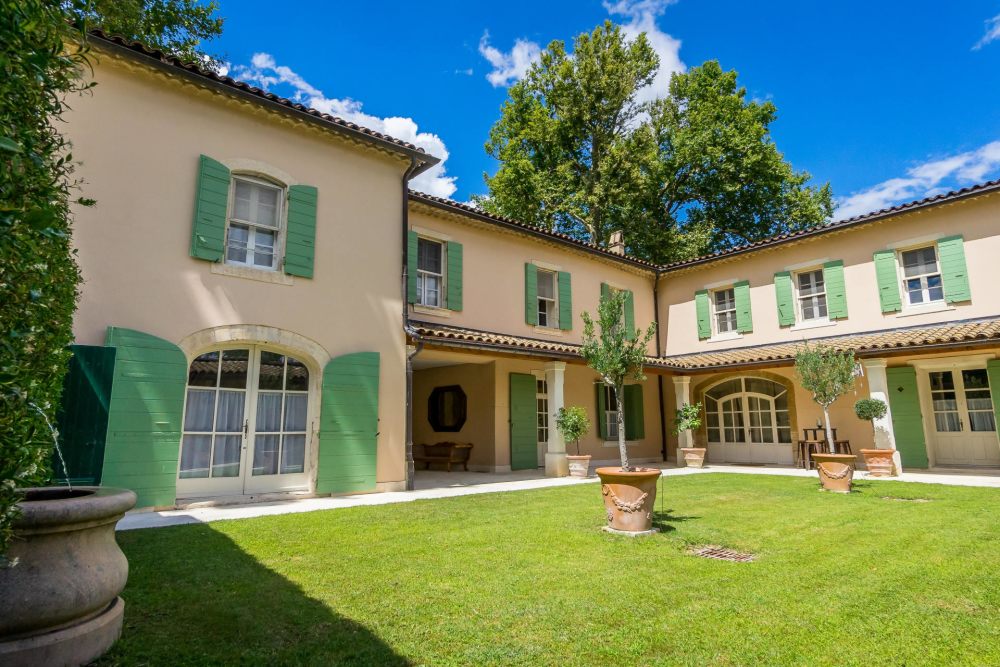 Photographs of Chateau Rhone Provence villa in Provence - Image 28 of 52