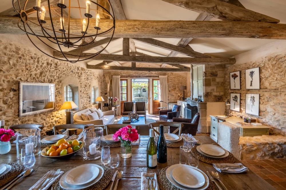 Photographs of Mas des Cigales villa in Provence - Image 27 of 41