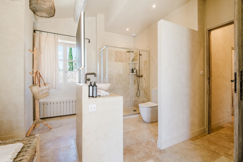 Photographs of Le Hameau de Sénanque villa in Provence - Image 35 of 60