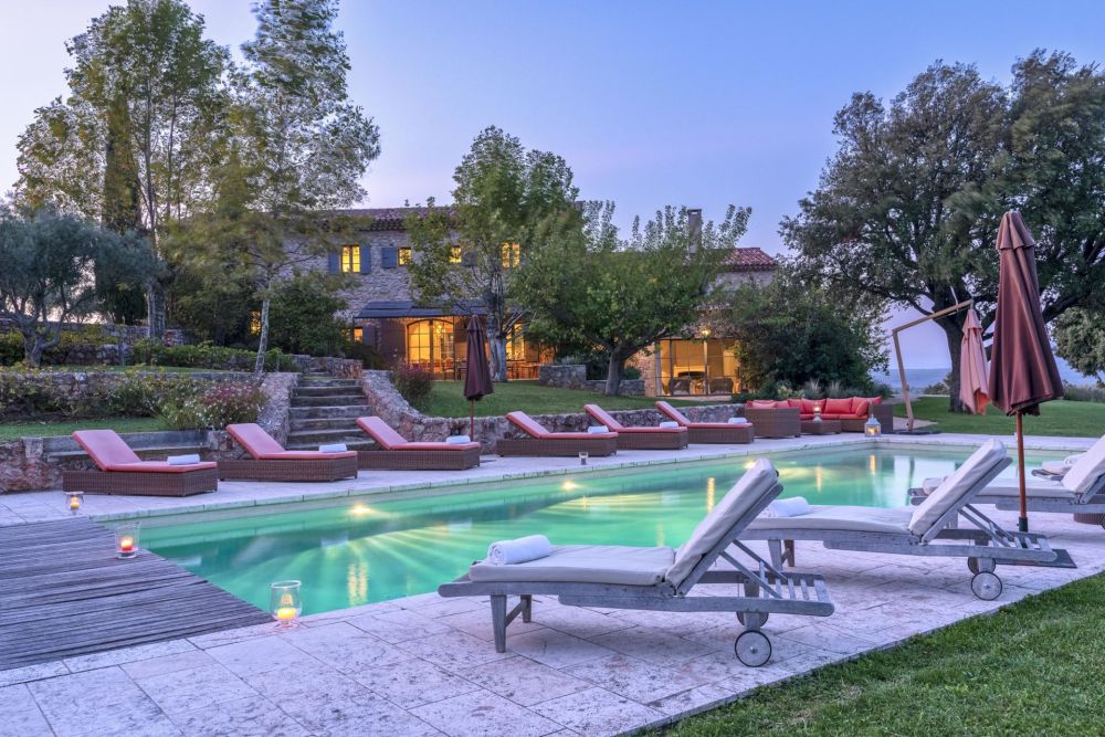Photographs of Mas de la Quietude villa in Provence - Image 21 of 48