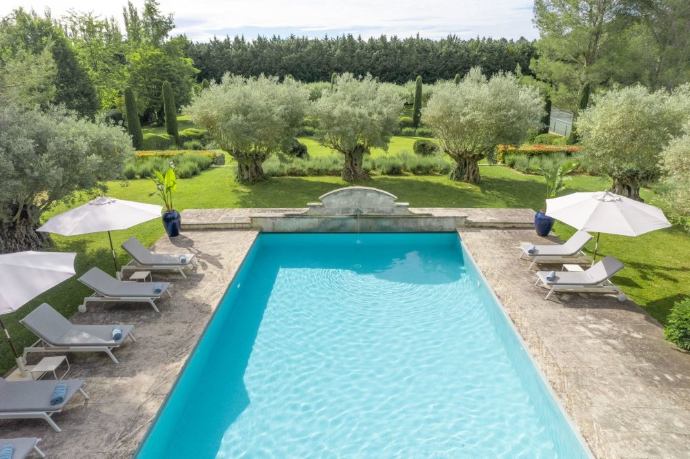 Photographs of Domaine de Fontclair villa in Provence - Image 17 of 60
