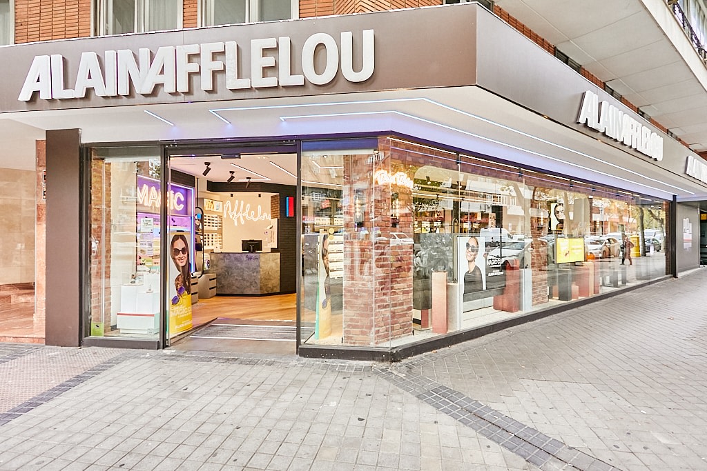 Tienda Óptico CALLE ORENSE 23 28020 MADRID exterior