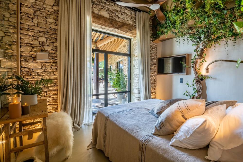 Photographs of La Maison de Tara villa in Provence - Image 12 of 31