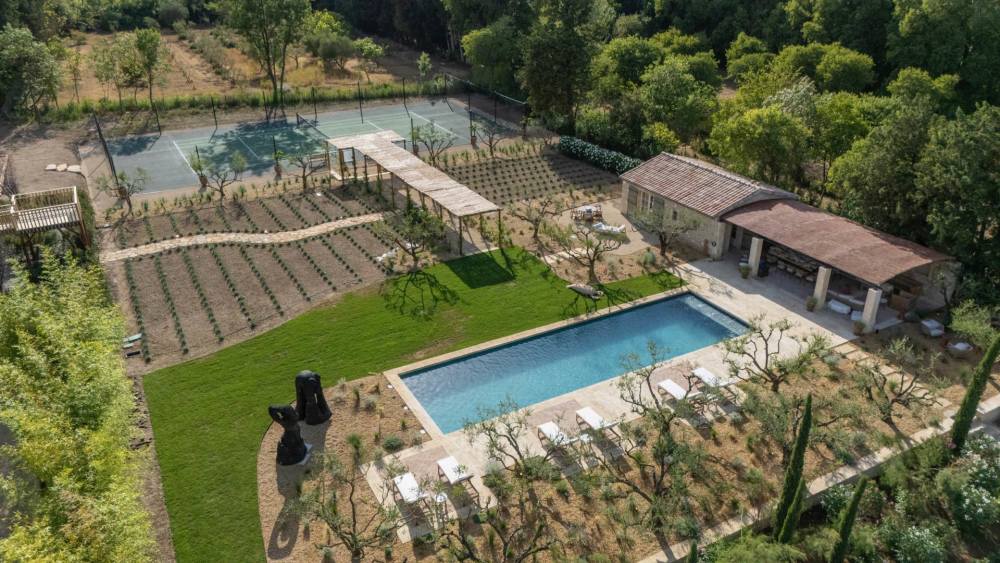 Photographs of Domaine des Murmures villa in Provence - Image 19 of 52