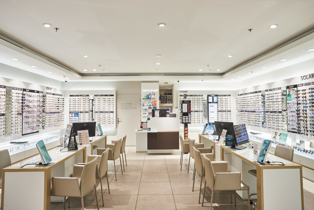Magasin Opticien C.C. Auchan Saint Loup 13010 MARSEILLE intérieur