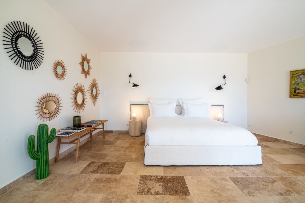 Photographs of Villa Infinity villa in Provence - Image 23 of 57