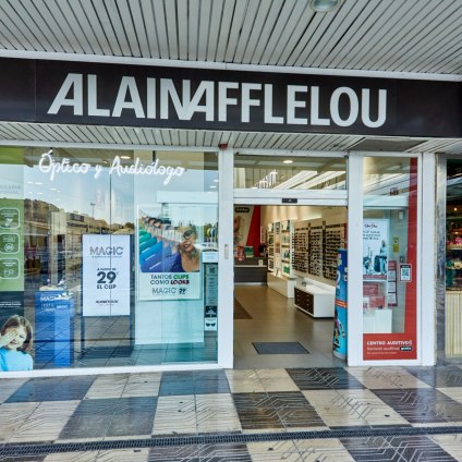 Tienda Óptico C.C.NUEVO CENTRO - AV. PIO XII 2-4 46009 VALENCIA