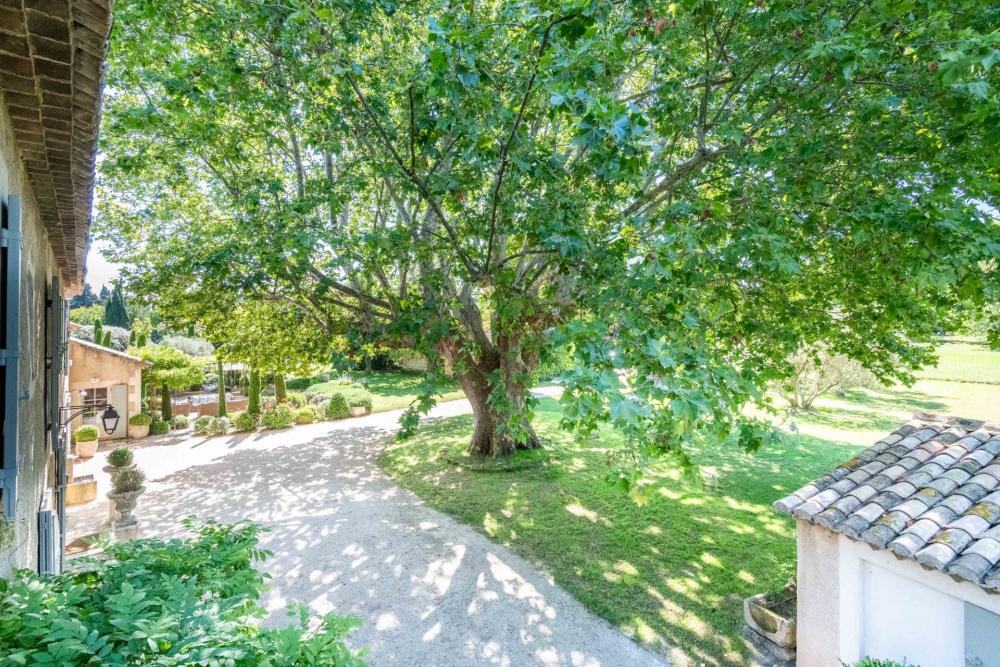 Photographs of Mas du Cardinal villa in Provence - Image 33 of 49