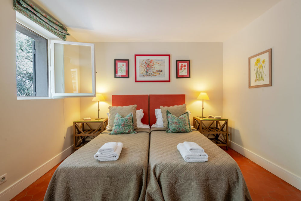 Photographs of Mas de Roubine villa in Provence - Image 29 of 45