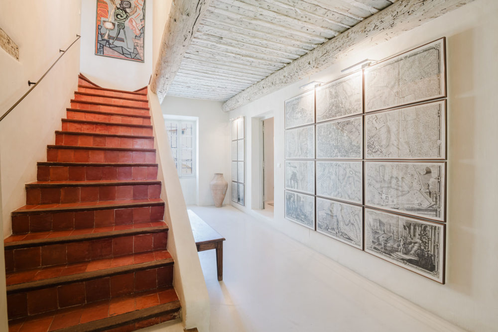 Photographs of Mas la Bergerie de Cabrieres villa in Provence - Image 30 of 56