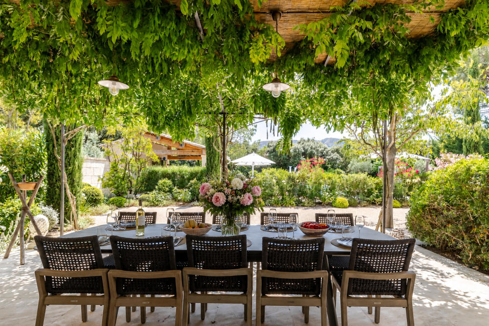 Photographs of New! Mas Solstice villa in Provence - Image 4 of 39