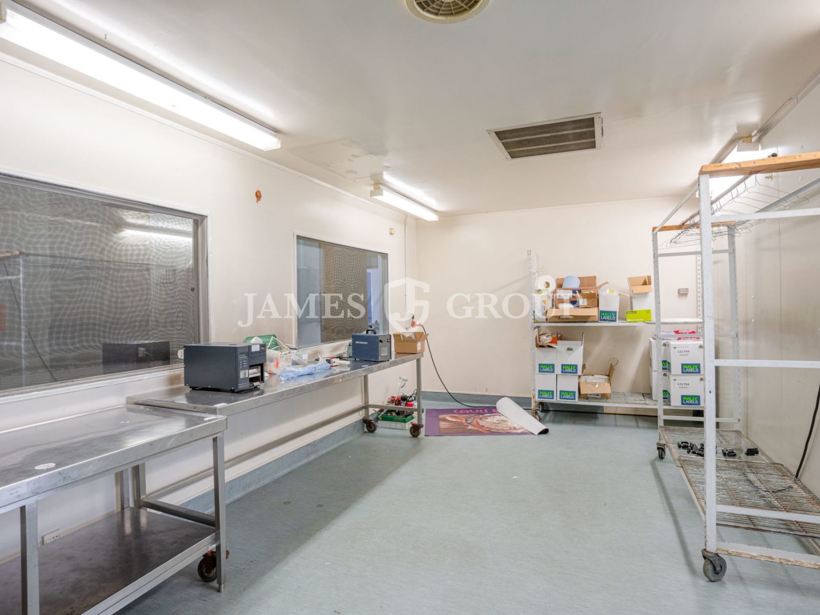 Central Auckland Food-grade Space With Chillers
