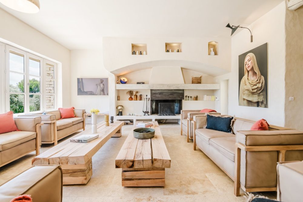 Photographs of Le Hameau de Sénanque villa in Provence - Image 7 of 60