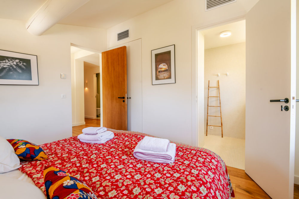 Photographs of Mas des Agapanthes villa in Provence - Image 30 of 41