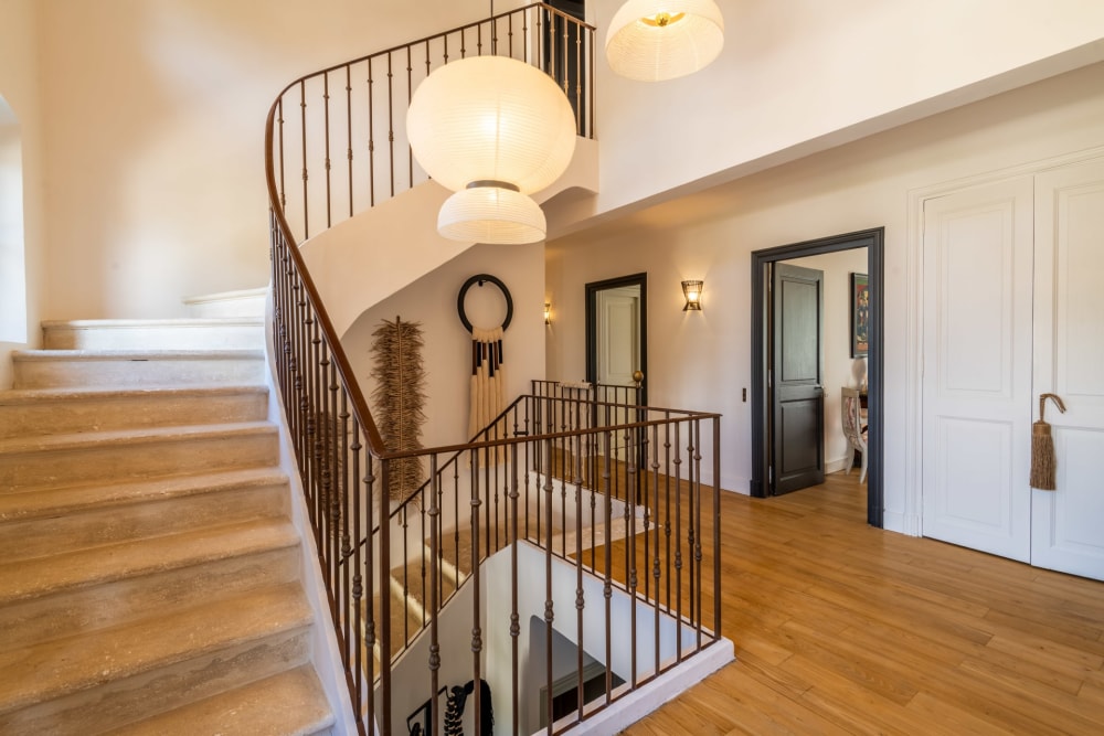 Photographs of Bastide de Coussoul villa in Provence - Image 17 of 41