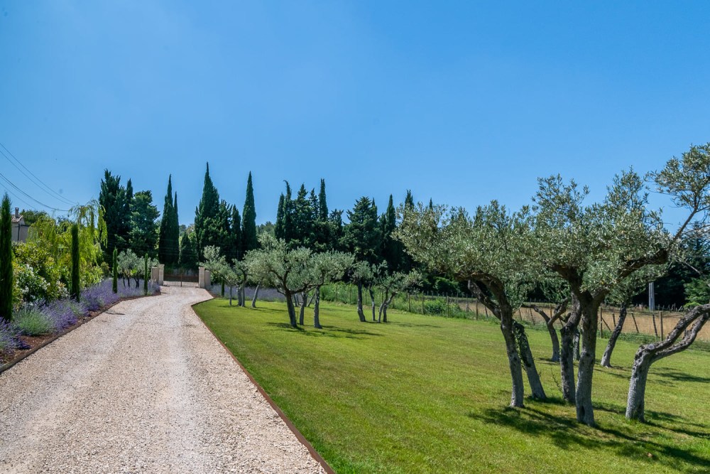 Photographs of Mas Mozart villa in Provence - Image 42 of 42