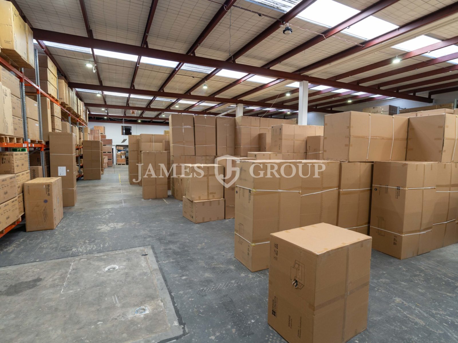 950m² Rosebank Warehouse + Mpi 40ft Container Drop