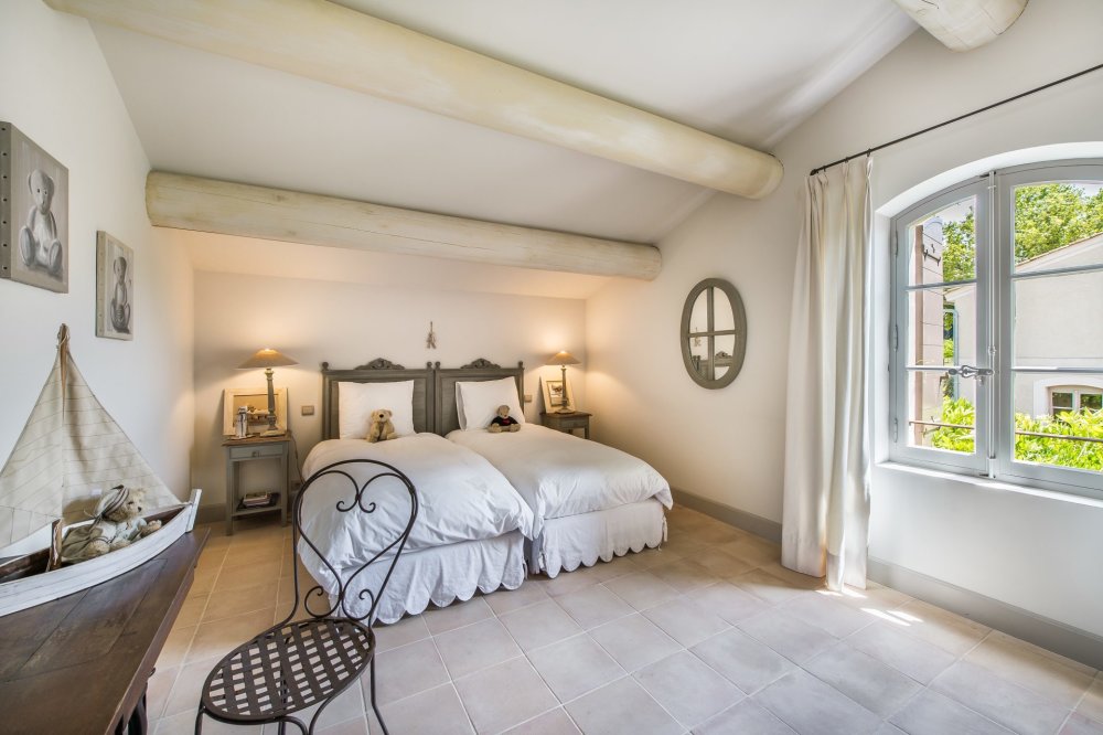 Photographs of Domaine de Villeblanche villa in Provence - Image 35 of 58