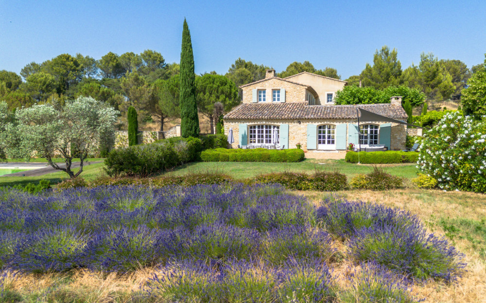Photographs of Mas du Fournil villa in Provence - Image 17 of 47