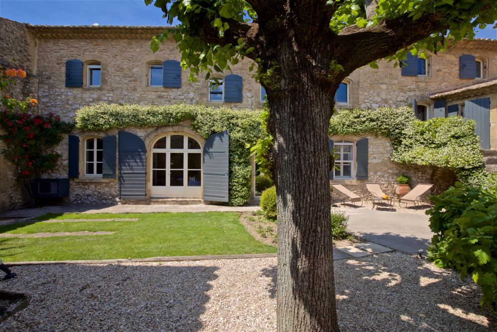 Photographs of La Cour villa in Provence - Image 26 of 34