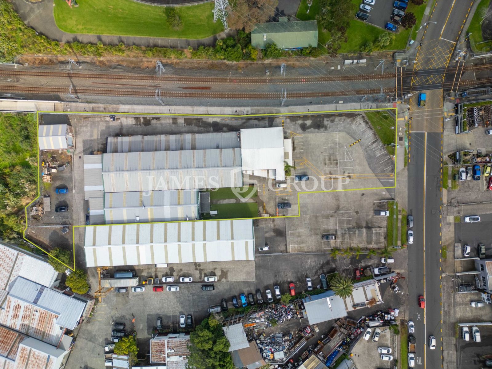 1,750sqm Prime New Lynn Warehouse + Large Yard