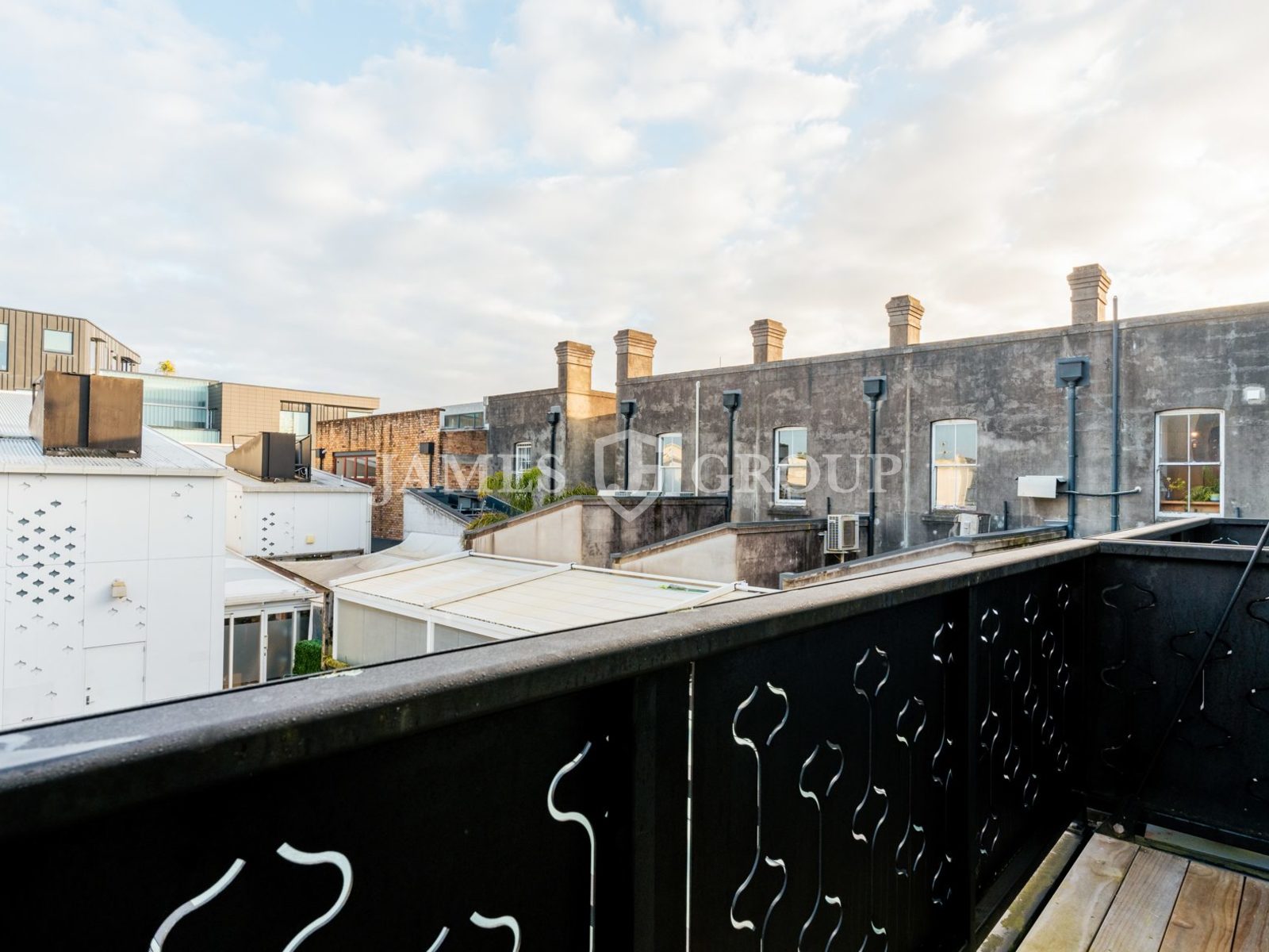 Bright Ponsonby Office With Three Car Parks