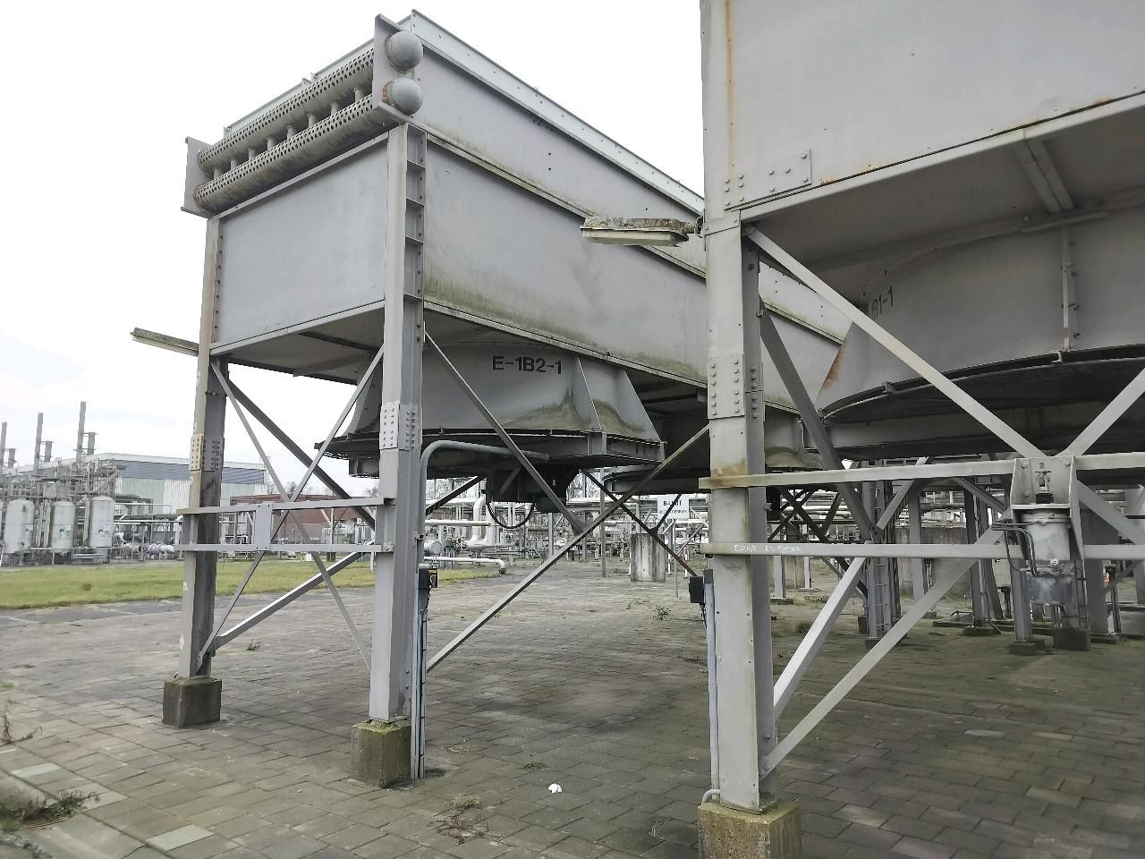 Cooler banks- - Image 2