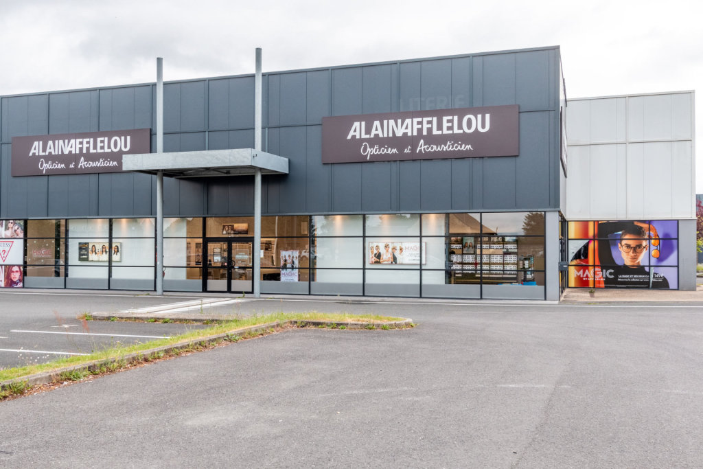 Magasin Opticien ZAC Les Portes de l'Avenir - 4 allée d'Argenson 86100 CHÂTELLERAULT extérieur