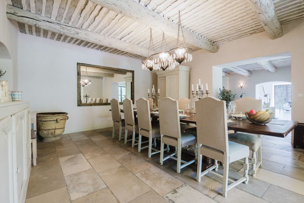 Photographs of Mas la Bergerie de Cabrieres villa in Provence - Image 7 of 56