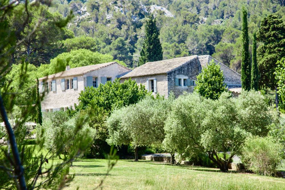 Photographs of Mas la Calade villa in Provence - Image 15 of 38