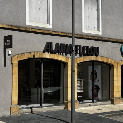 Magasin Opticien 8 avenue victor hugo 24120 TERRASSON-LAVILLEDIEU
