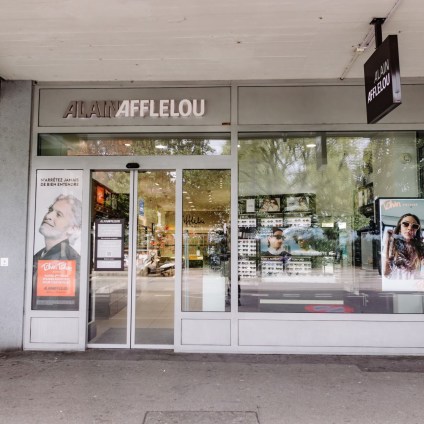Magasin Opticien Grand-rue   42 1820 MONTREUX