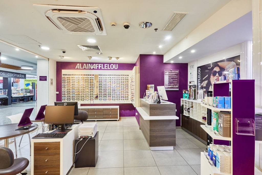 Tienda Óptico C C. CARREFOUR MONTEQUINTO - CTRA. DE UTRERA KM. 1 41013 MONTEQUINTO interior