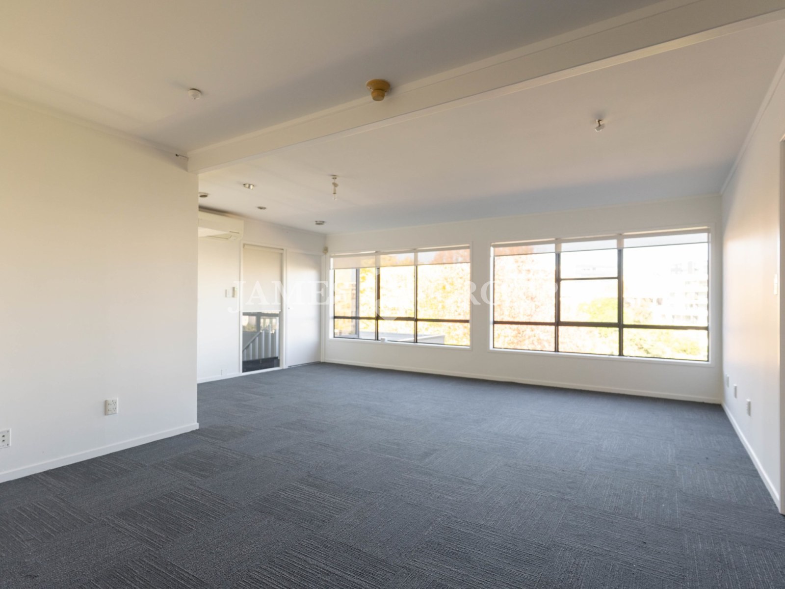 City Fringe Office + Industrial Combo