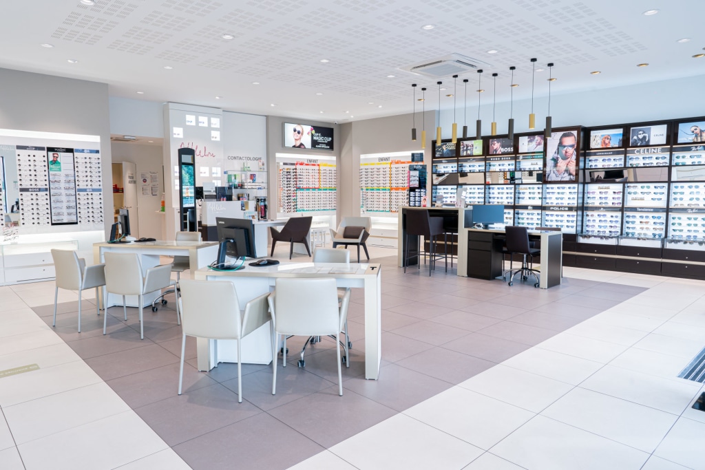 Magasin Opticien 14 avenue Jean-Charles Rivet 19100 BRIVE-LA-GAILLARDE intérieur
