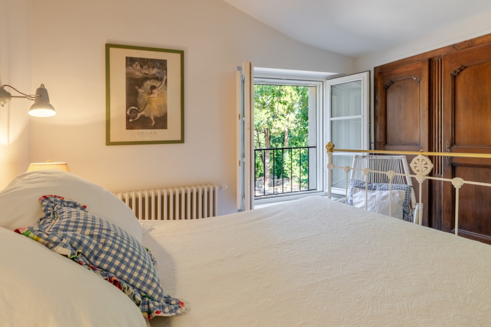 Photographs of Mas de l’Ermitage villa in Provence - Image 23 of 39