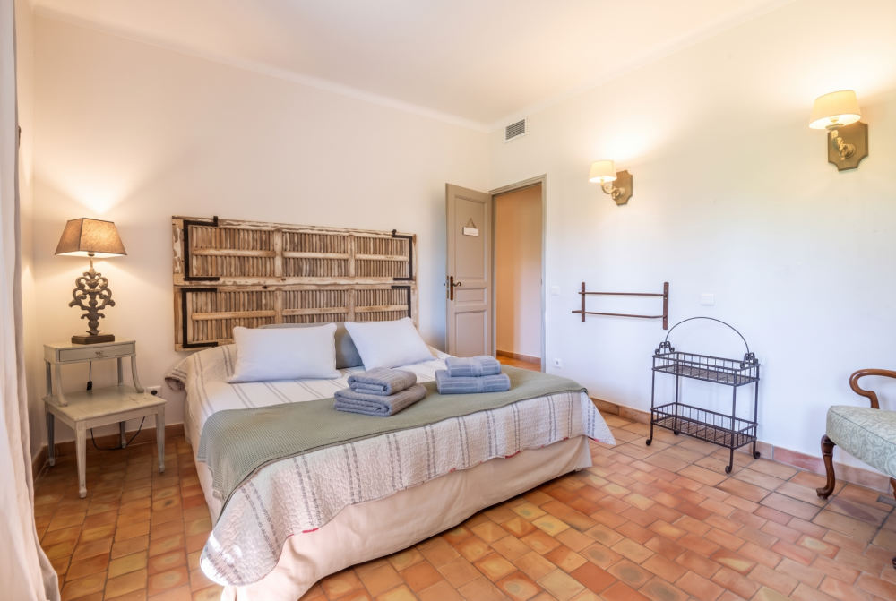 Photographs of Le Mas de Gancel villa in Provence - Image 26 of 41