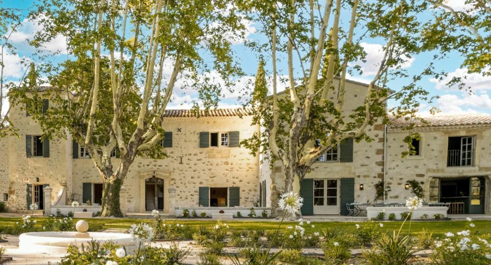 Photographs of Mas du Pianiste8 villa in Provence - Image 1 of 34
