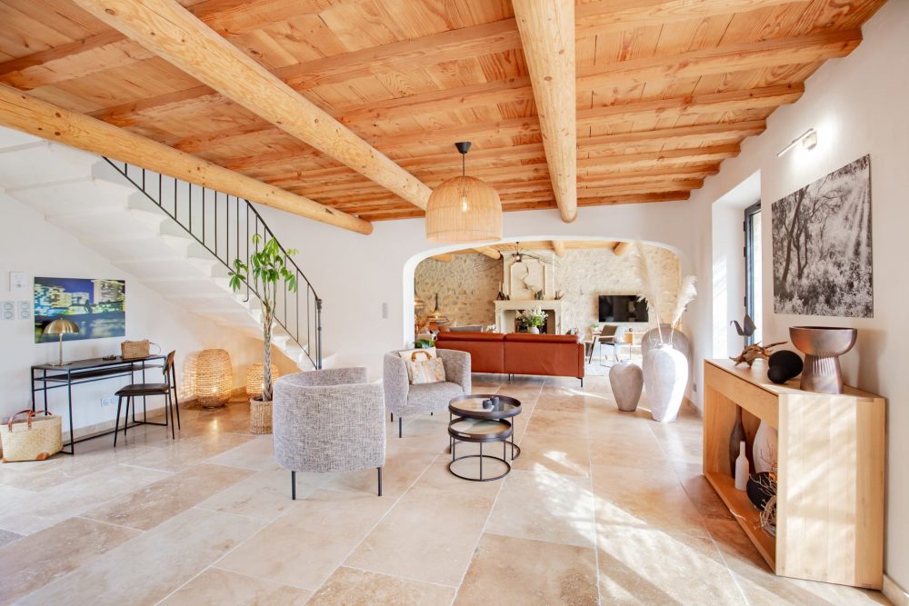Photographs of Mas Eole villa in Provence - Image 14 of 39