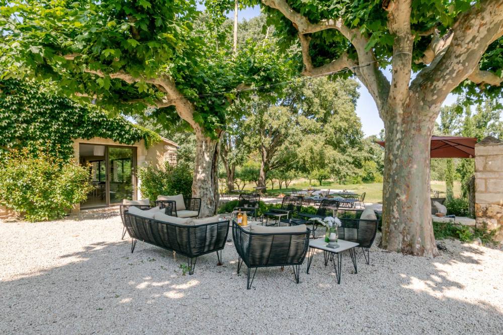 Photographs of Mas des Pêchers villa in Provence - Image 22 of 52