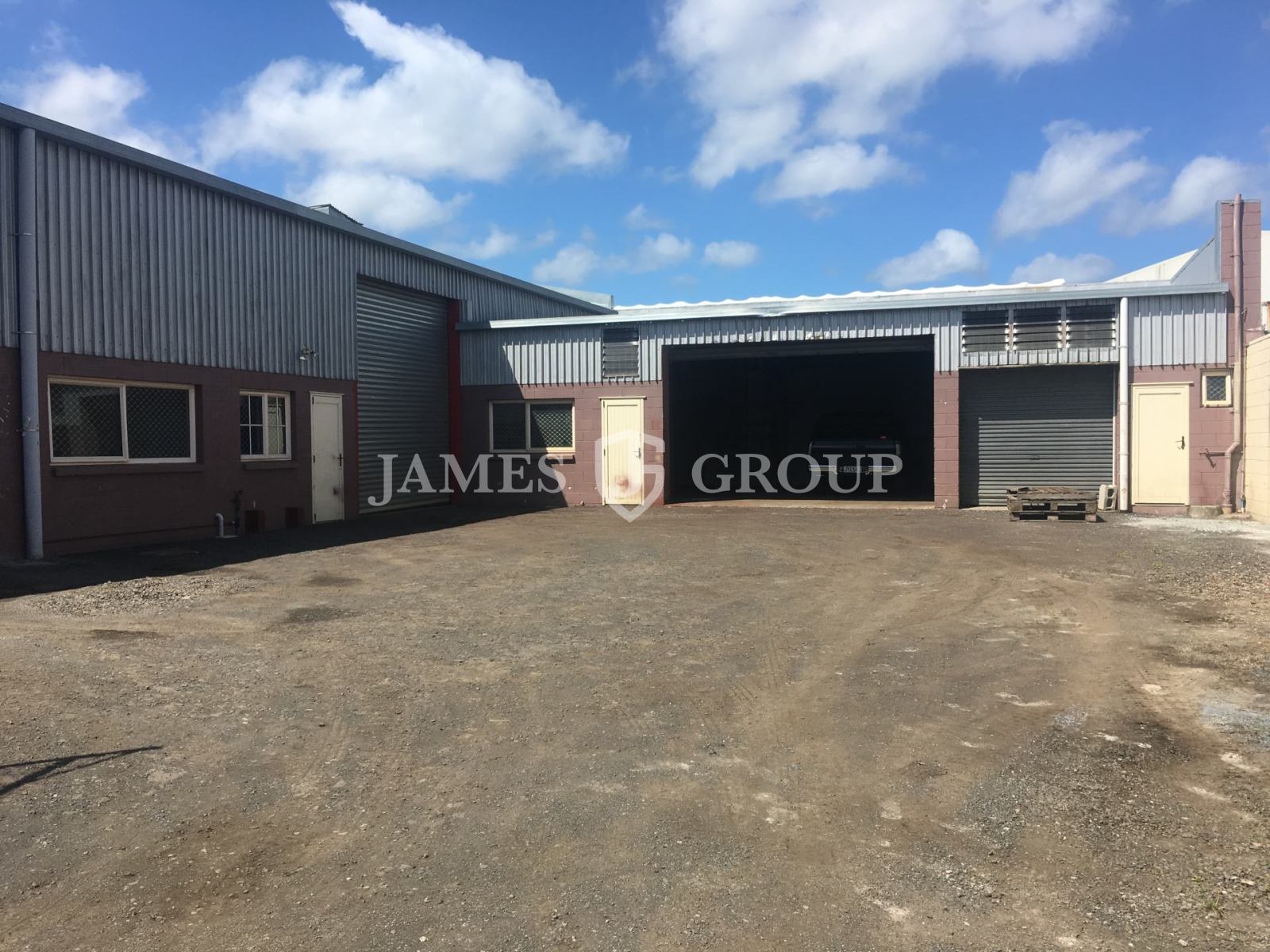 575m² Henderson Warehouse + Gated Yard