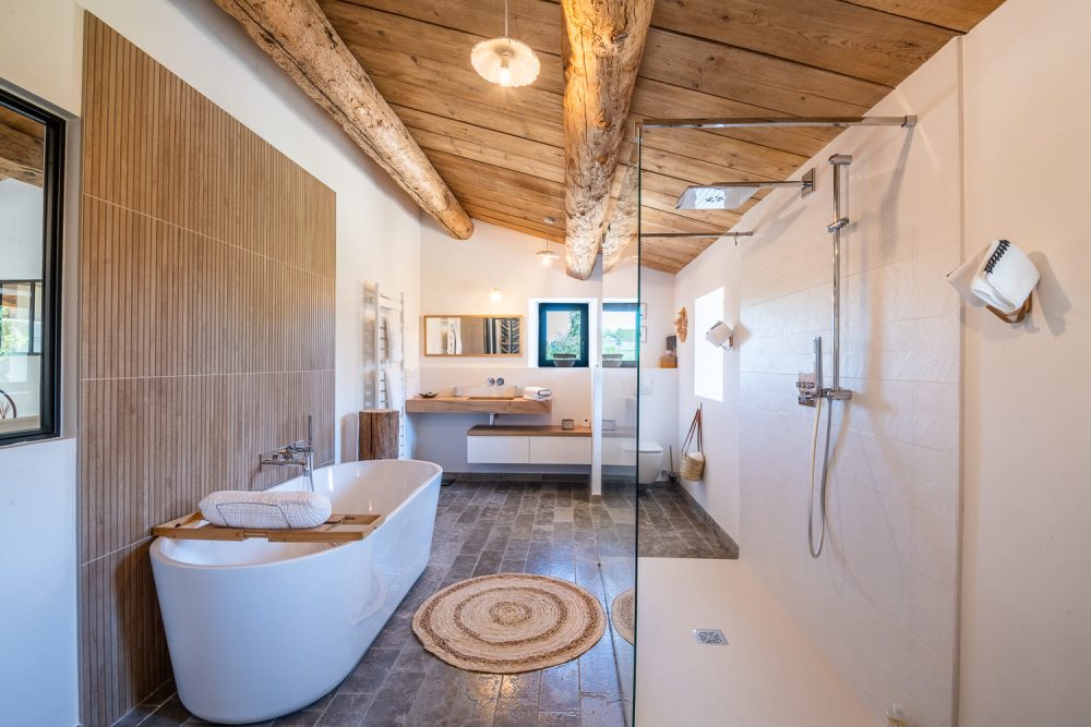 Photographs of Mas Mozart villa in Provence - Image 23 of 42