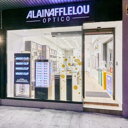 Tienda Óptico Avenida Juan Carlos I, 27 Esquina Calle Rebolloso 30800 Lorca